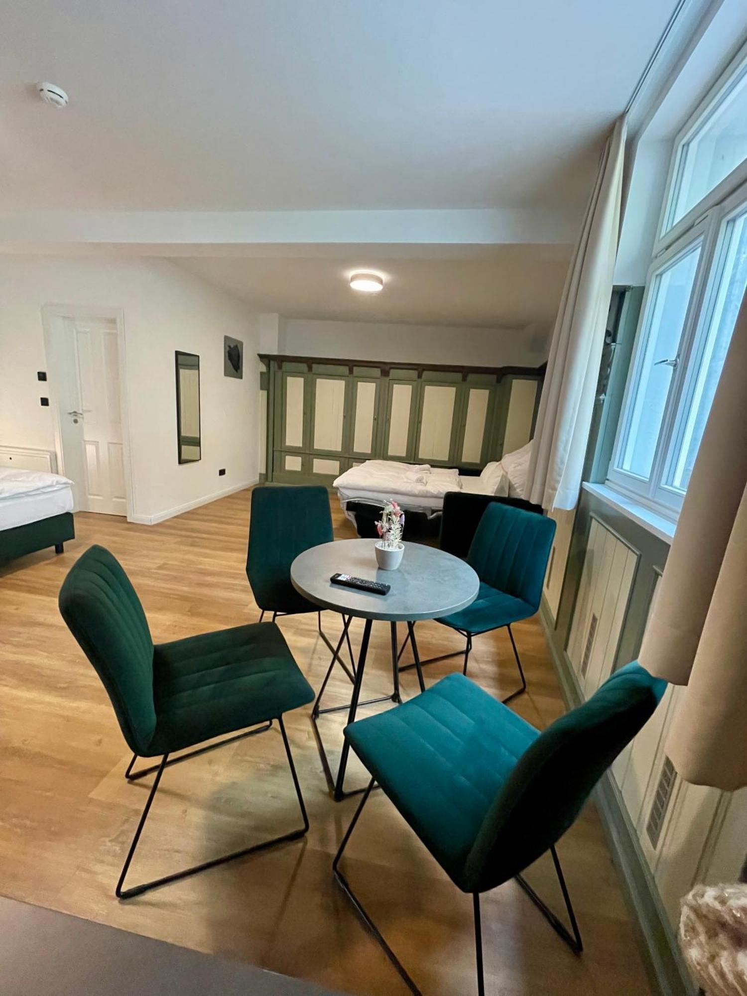 Hopfenhotel Am Adenauerufer Hotel 3*