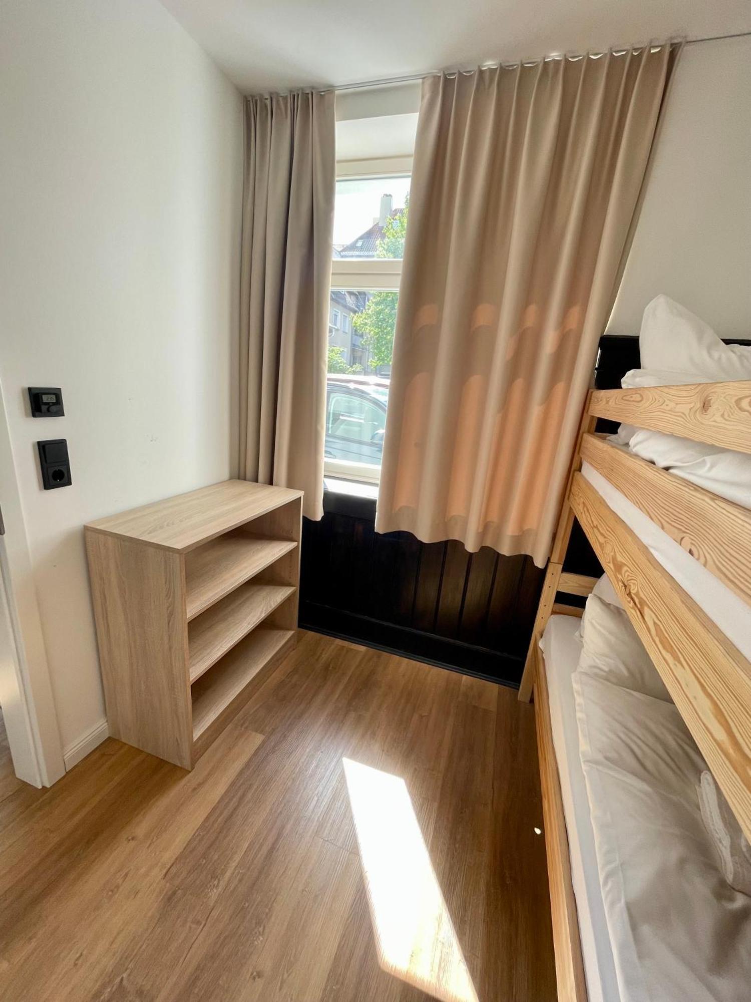 Hotel Hopfenhotel Am Adenauerufer 3*